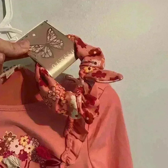 Btween Little Girls Long Sleeve & Bell Bottom Set Size 5 - NWT - Picture 7 of 7